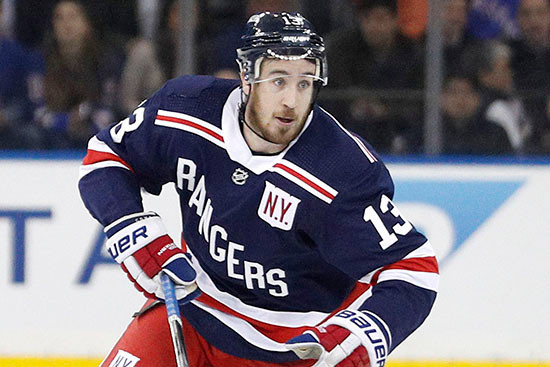 Bruins Involved With Kevin Hayes 