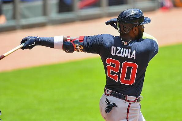 Marcell Ozuna signs with Atlanta Braves