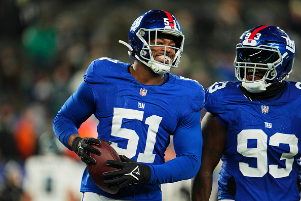 NFL Trade Deadline - Giants EDGE Azeez Ojulari