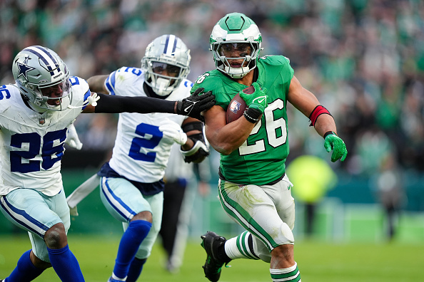 Cowboys vs. Eagles: Week 1 Preview, Betting Odds, TV Info - Saquon Barkley